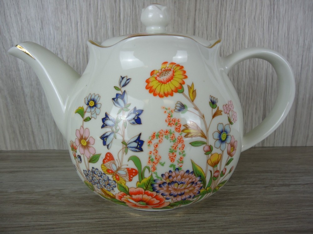 VTG Robinson Design Floral Teapot Japan Spring Cottage Garden Flowers Granny 80s