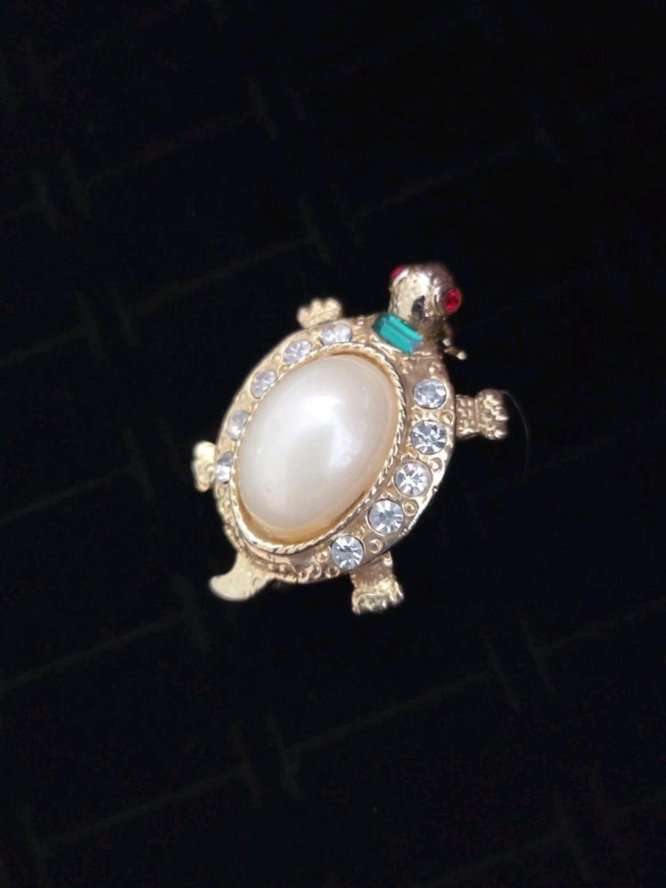 Vintage TURTLE Brooch Gold Tone Finish Rhinestone Pearl Cabochon Center