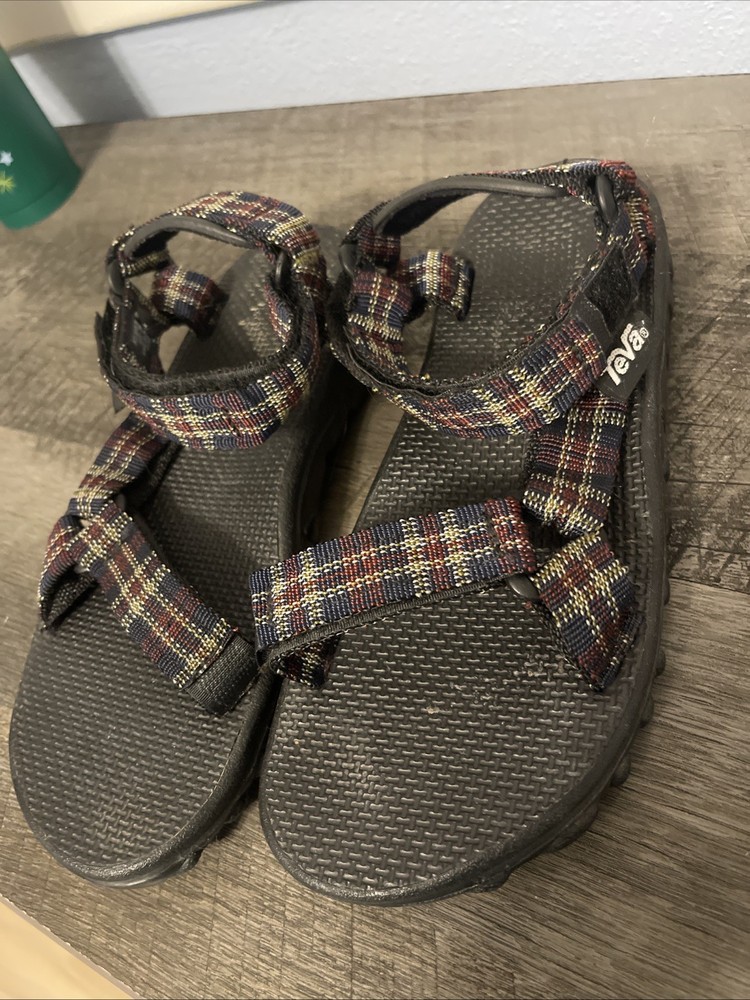 Teva Women's Size 7 adjustable