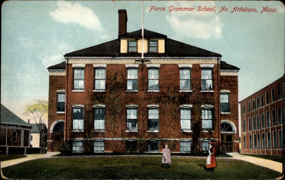 Pierce Grammar School Attleboro Massachusetts vintage postcard n886