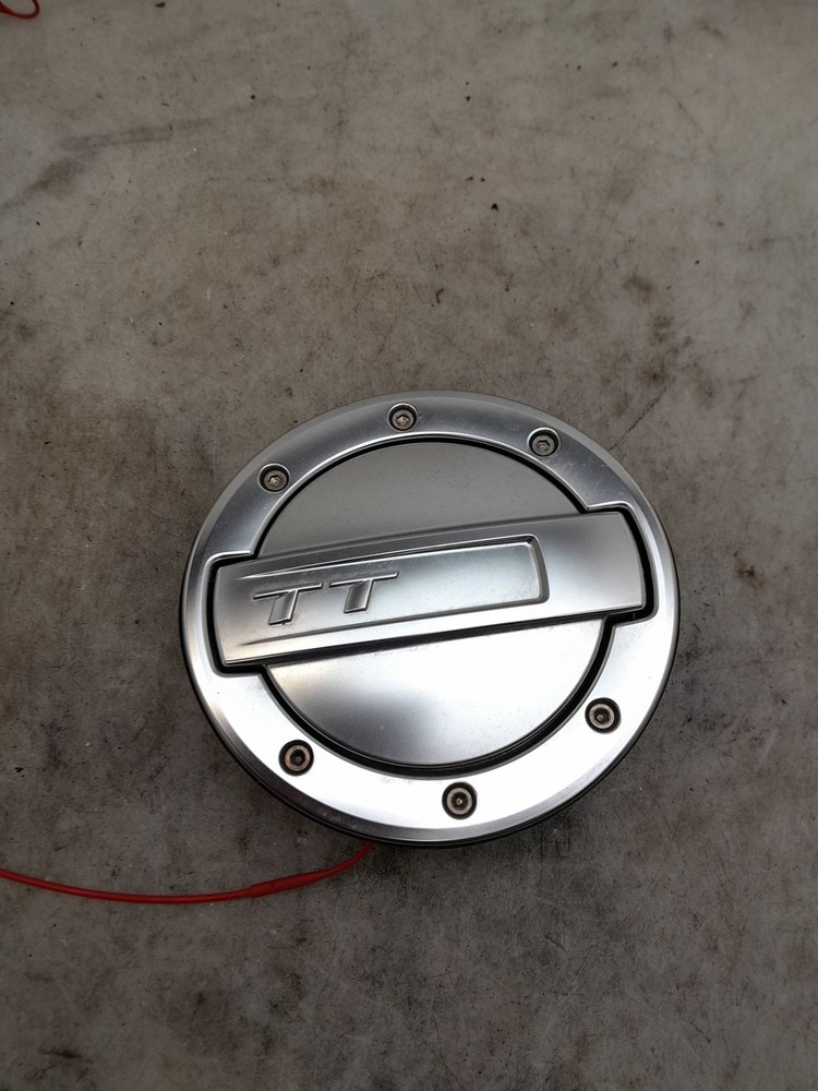 Audi TT III ROADSTER 8S0809857E3Q7 Fuel Hatch Flap