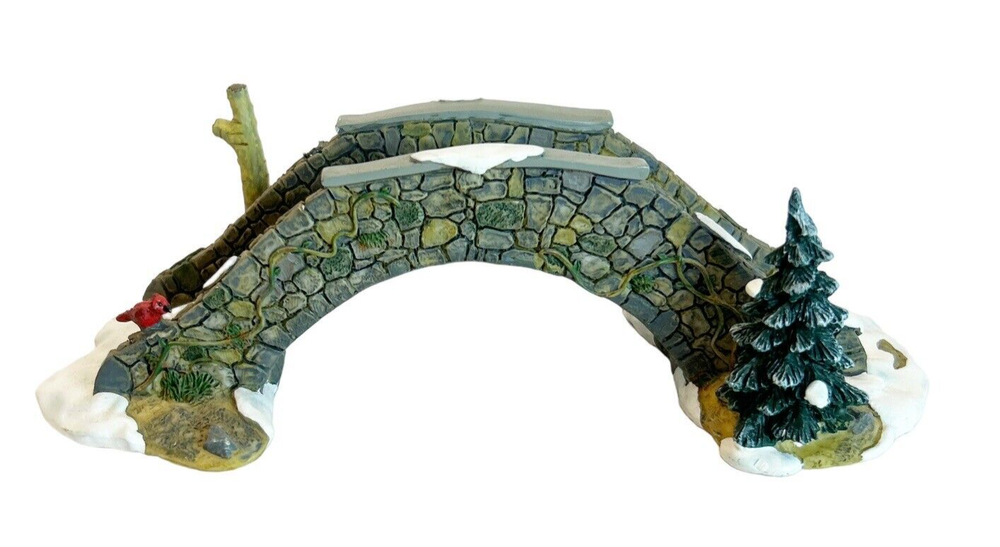 Lemax Village Collection 2000 Olde Stone Bridge Christmas Display with Original Box #03328A