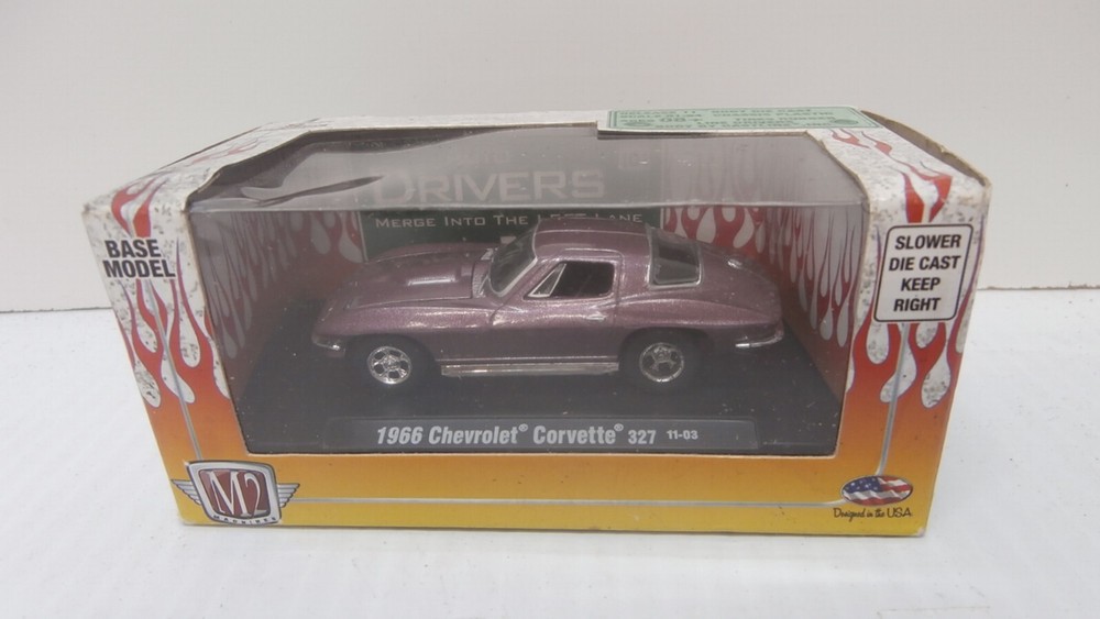 M2 Machines 1966 Chevrolet Corvette 327 / 2011 / Auto-Drivers / Release 11