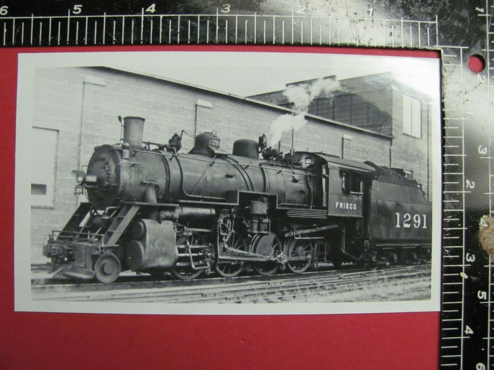 FRISCO SL-SF RAILROAD 2-8-0 LOCOMOTIVE #1291 B&W PHOTO UNK LOCATION 1940's