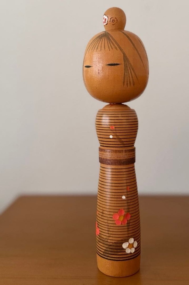 Yoshio Ohtani Kokeshi Doll 24.5cm Traditional Slender Elegant Wood Art
