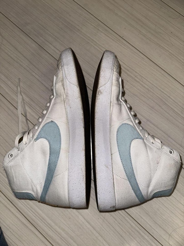 Men's 9.0US White & Blue High-Top Sneakers