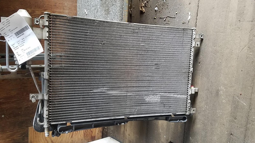 Used Volvo XC90 A/C Condenser 2005 VIN 197065 Grade A-image