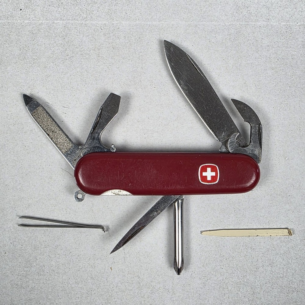 Swiss Army Pocket Knife Multi Tool Wenger Delemont Switzerland Made 2.5