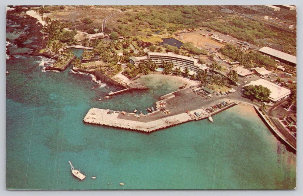 Vintage 1972 Aerial View Kailua-Kona Hawaii King Kamehameha Hotel Pier Postcard