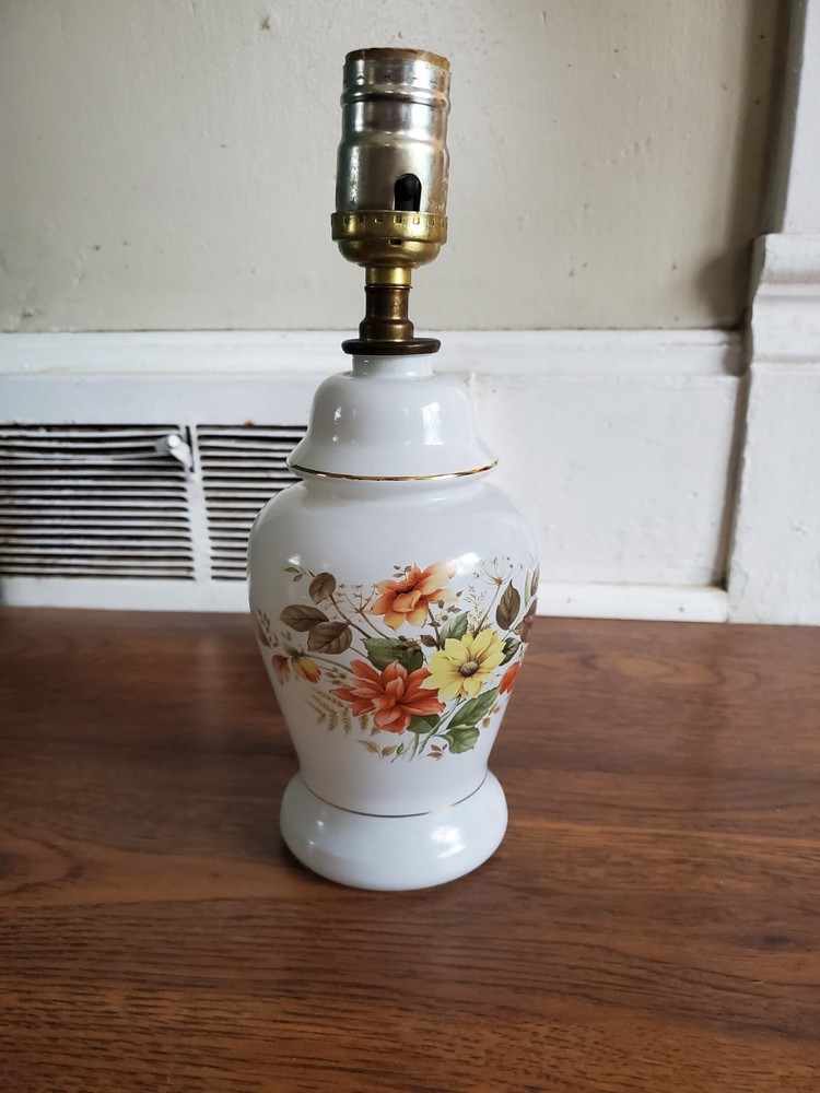 Vintage Painted Flower Electric 10.5” Inch Tall Base Lamp