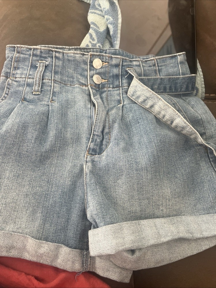 RSQ  Juniors Womens  Jean Shorts size 27.