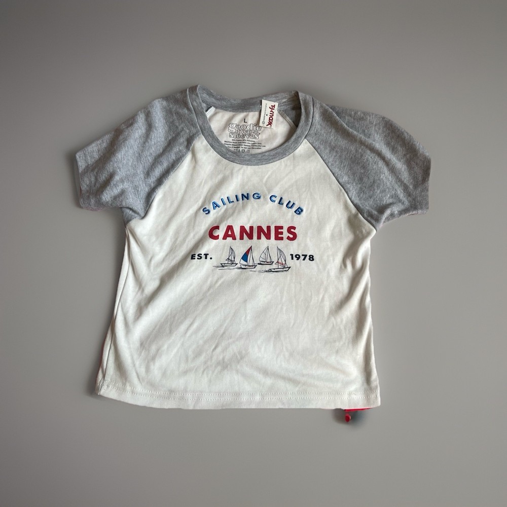 Goodie Two Sleeves Women’s Shirt Size Large, Cannes Crop Top