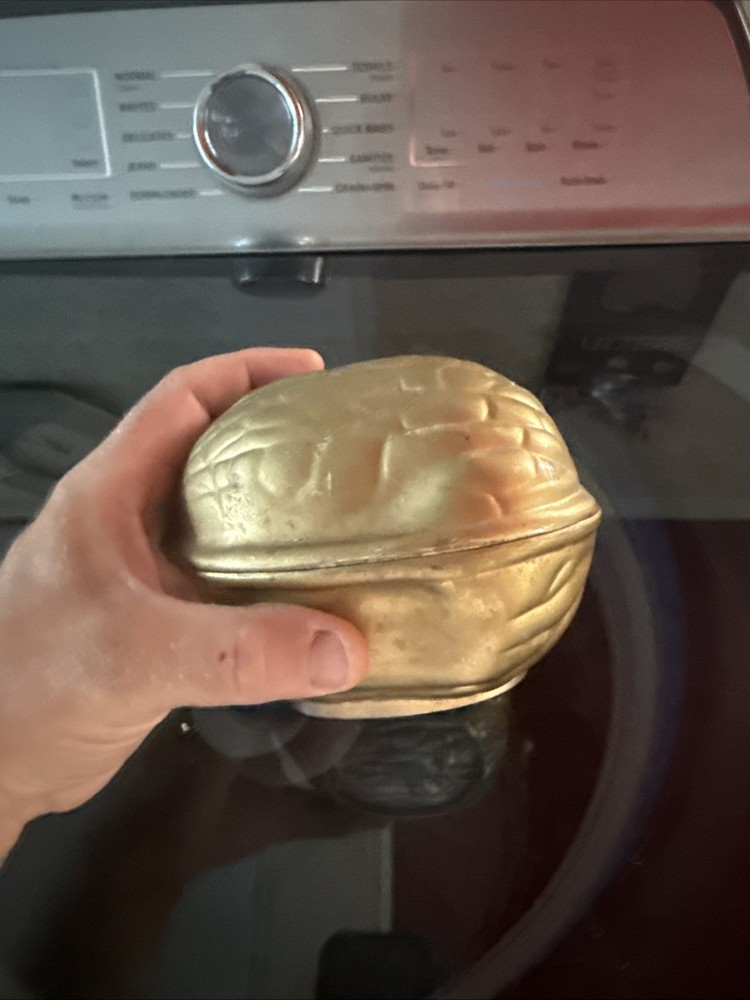 brass acorn nut