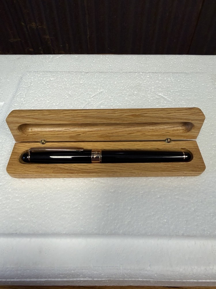 VTG  Retro 51 1951 Series Rollerball Pen Original Wood Box Black/silver  Accent