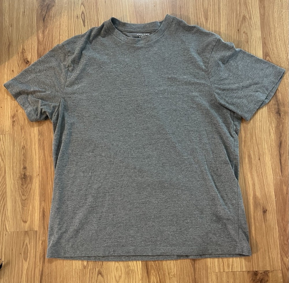 American Eagle Outfitters Men’s Heather Grey Short Sleeve Super Soft T-shirt, L