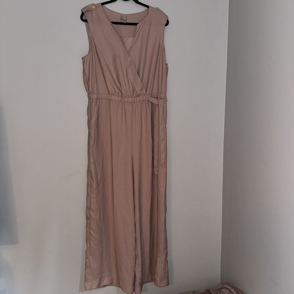 CHICO’S Sz 3 Wide Leg Sleeveless Jumpsuit Pockets