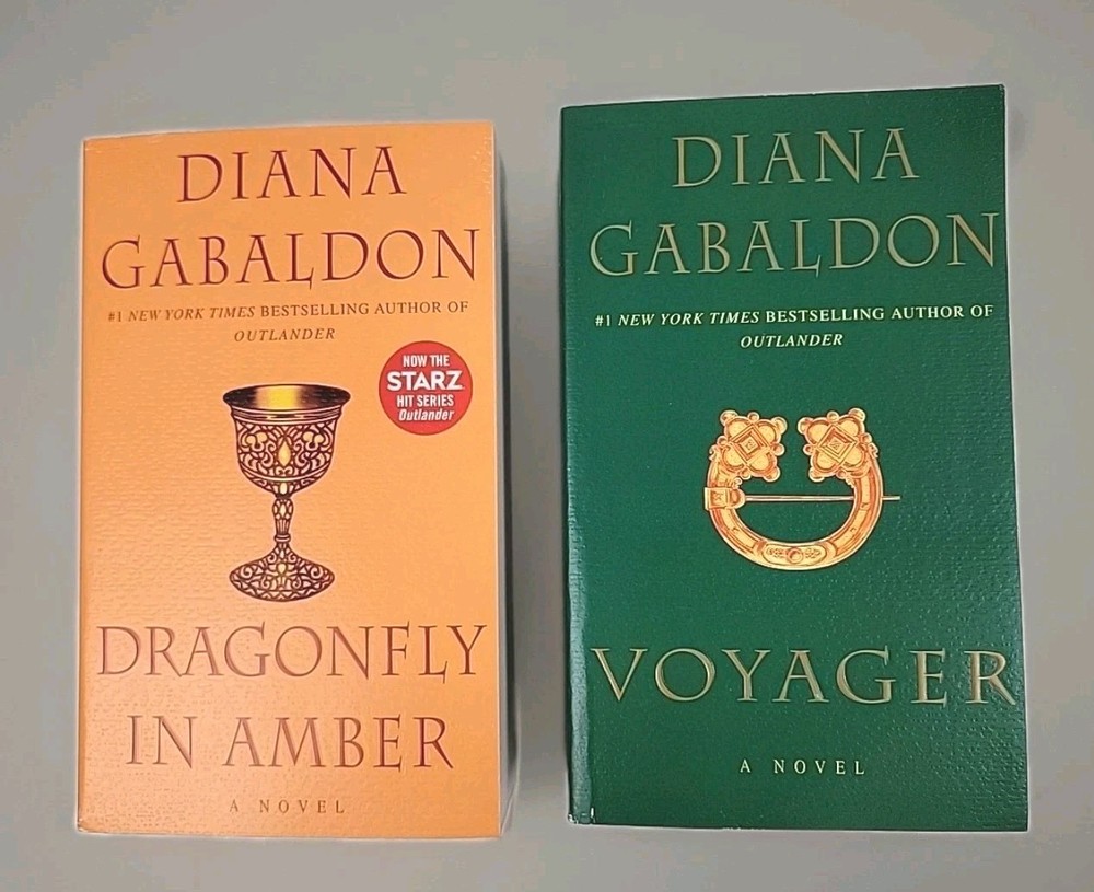 Outlander Series Books 2 & 3: Dragonfly In Amber & Voyager By Diana Gabaldon
