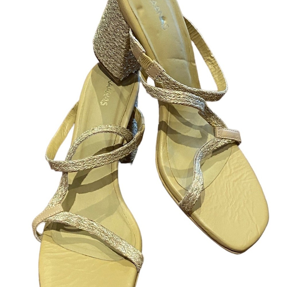 Kaanas Womens 11 slip on Chunky Heel with gold and rope 3.75” heel NWOT