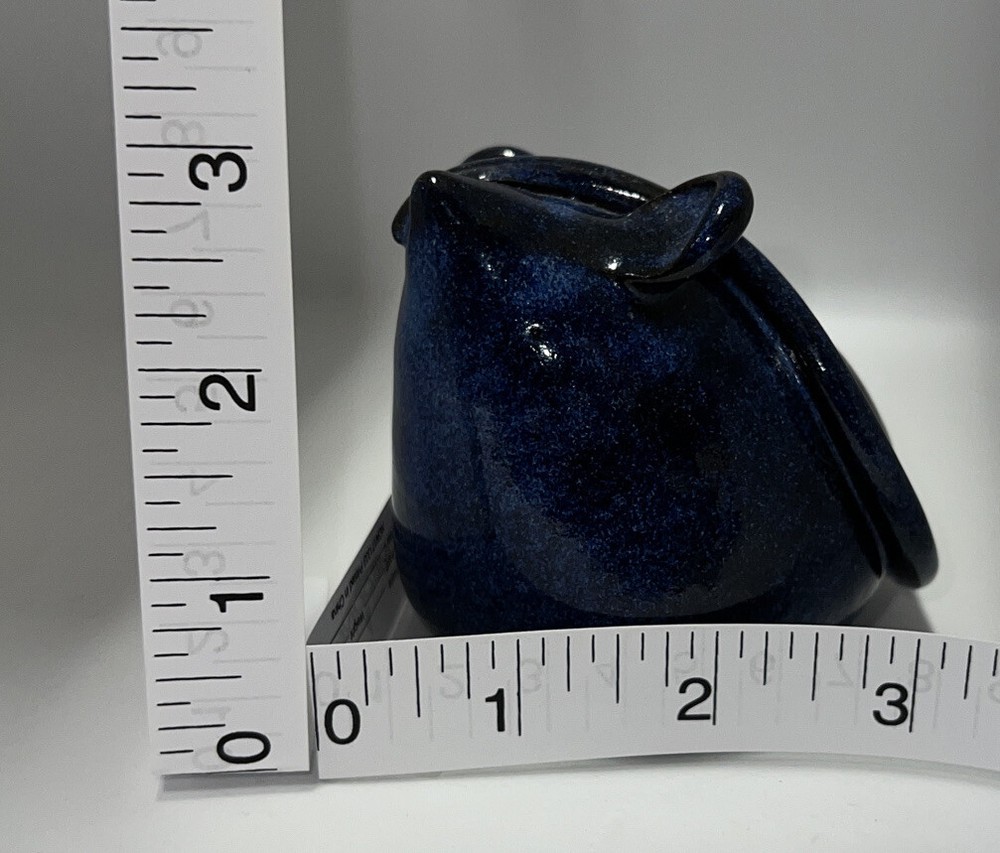VERDELLE GRAY North Carolina Studio Art Blue Pottery MOUSE