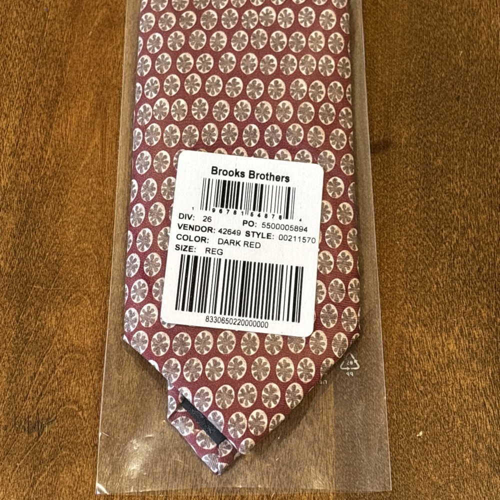 NWT Brooks Brothers Men's 100% Italian Fabric Silk Tie Maroon Burgundy Italy