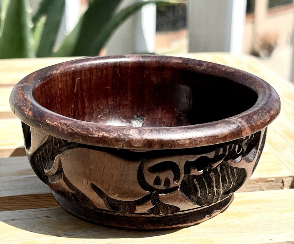 Ebony Wood Hand Carved Elephant & Rhino Safari Rustic Bowl  4