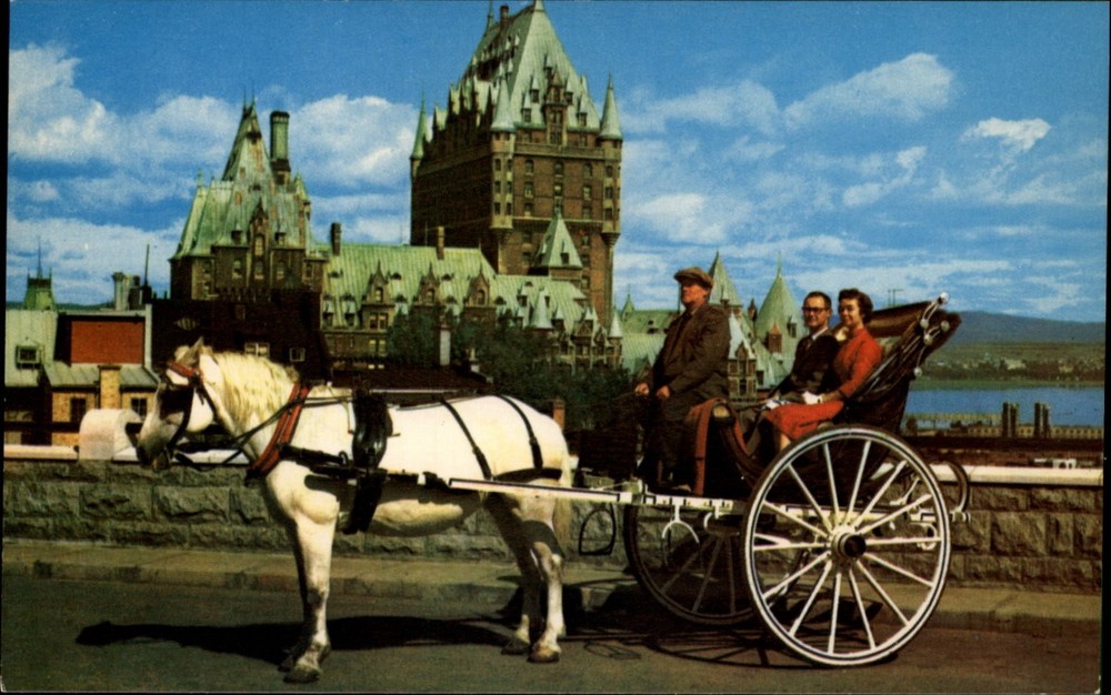 Horse Drawn Carriage Quebec City Quebec Canada vintage postcard s107