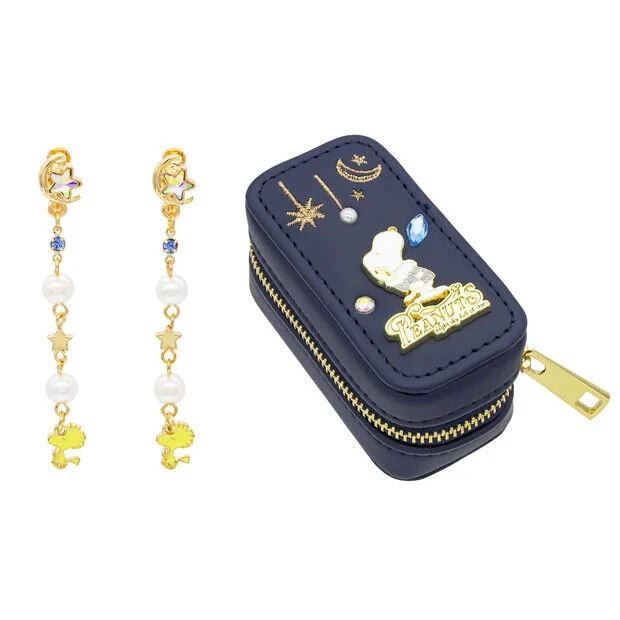 Universal Studios Snoopy and Woodstock earrings with jewelry box set