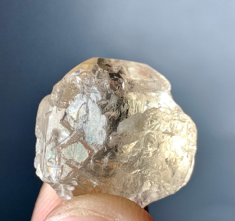 31 Carat Natural Topaz  crystal specimen from Pakistan