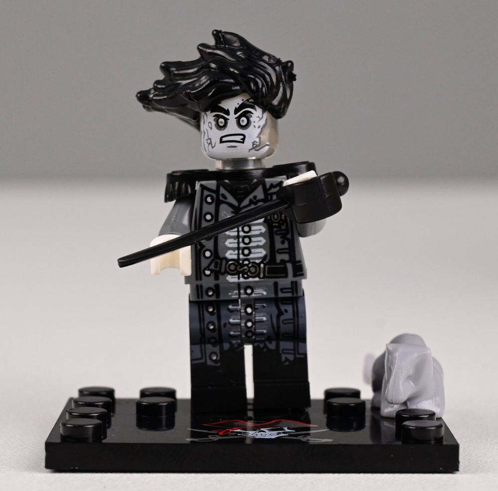 Pirates Of The Caribbean Captain Salazar Custom Lego minifigure 71042