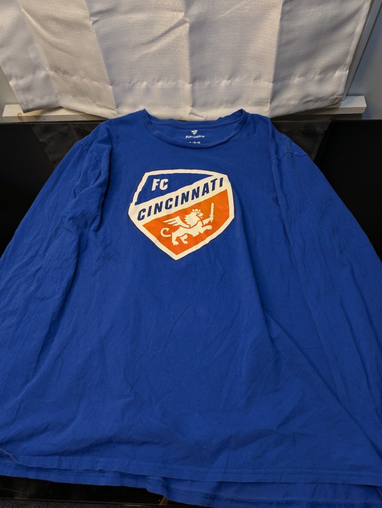 FC Cincinnati Men's Fanatics Blue Primary Team Logo Long Sleeve T-Shirt Size XL