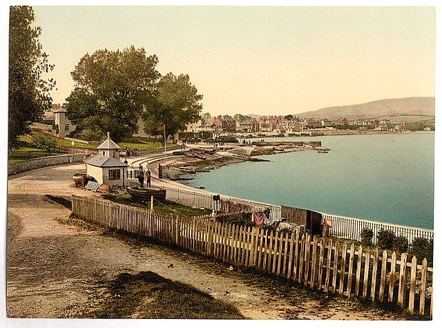 Photo:General view,Swanage,England,1890s
