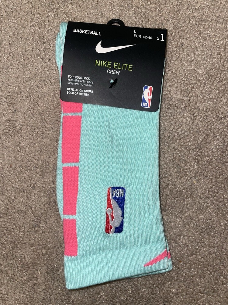 Size Large/8-12m - Nike Elite Dri-Fit NBA Basketball Crew Socks Turquoise/Pink