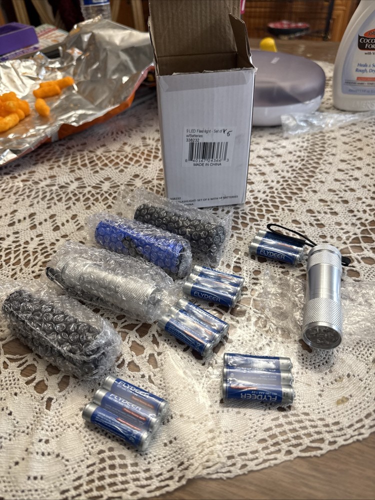 Set Of 5 9-LED Flashlight Set With Batteries All Brand New