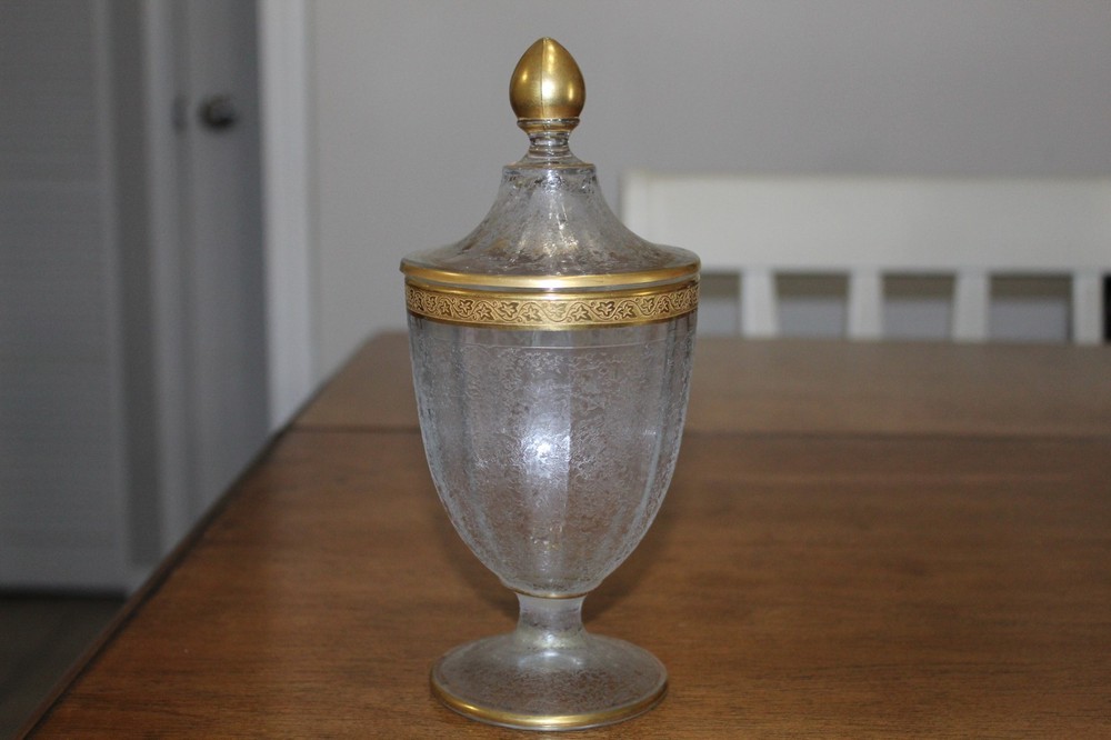 Vintage HEISEY Glass Apothecary Covered Lid Candy Jar Footed Gold Etched Trim