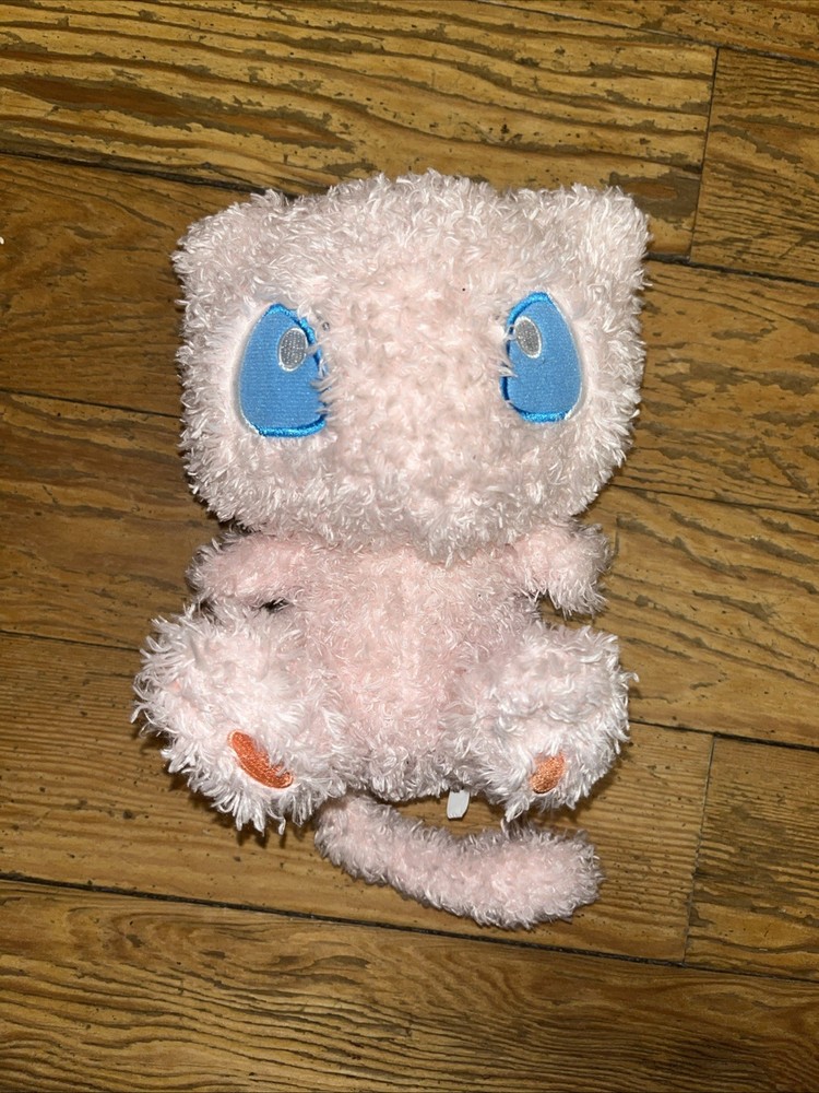 Sekiguchi Mew Pokémon Fluffy Plush Toy
