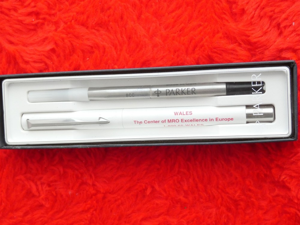 Vintage Parker Roller Ball Ink Pen In Original Box Wales