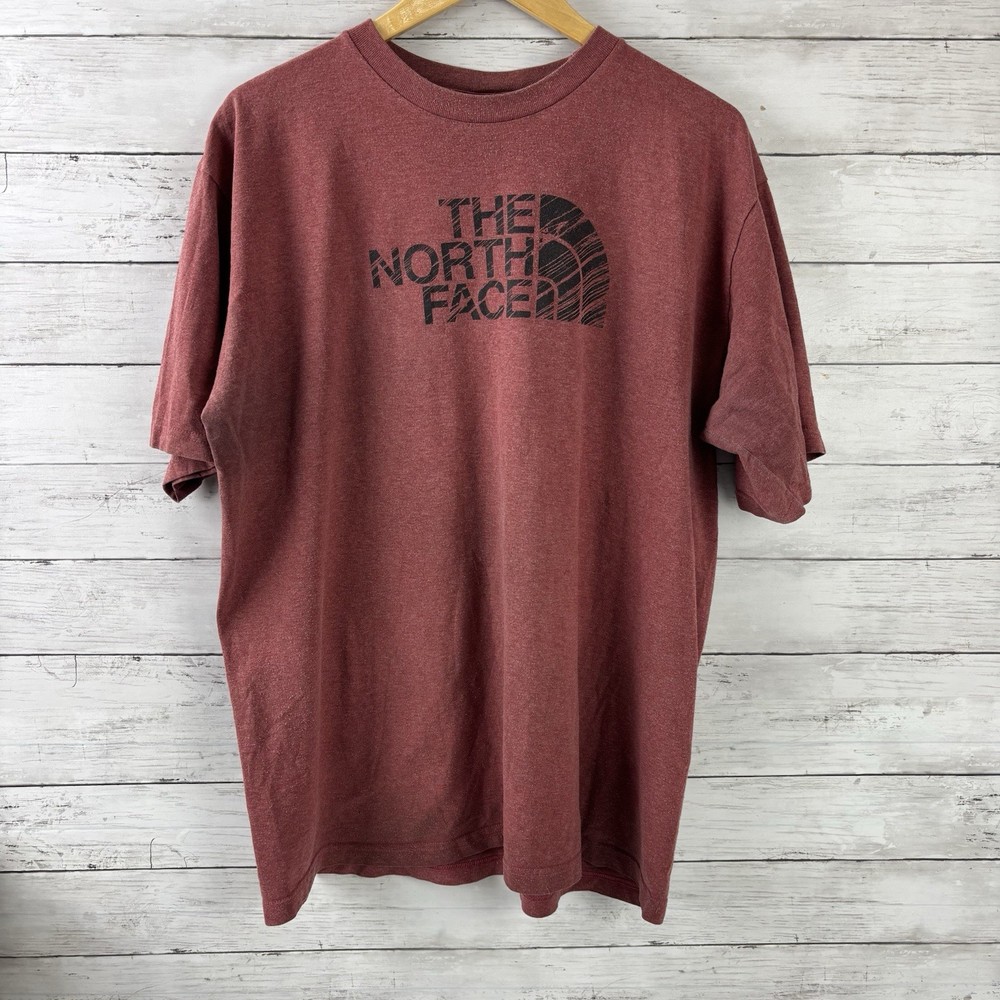 The North Face T-Shirt Men's Large Short Sleeve red