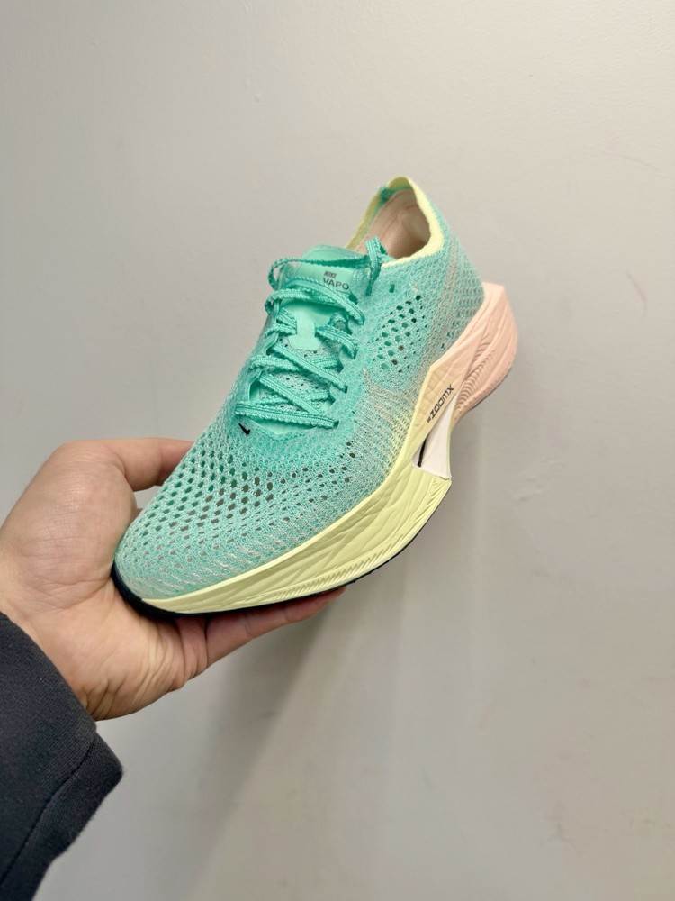 Nike ZoomX Vaporfly Next% 3 Flyknit Mint Foam HQ3505-379 Women's Size 9