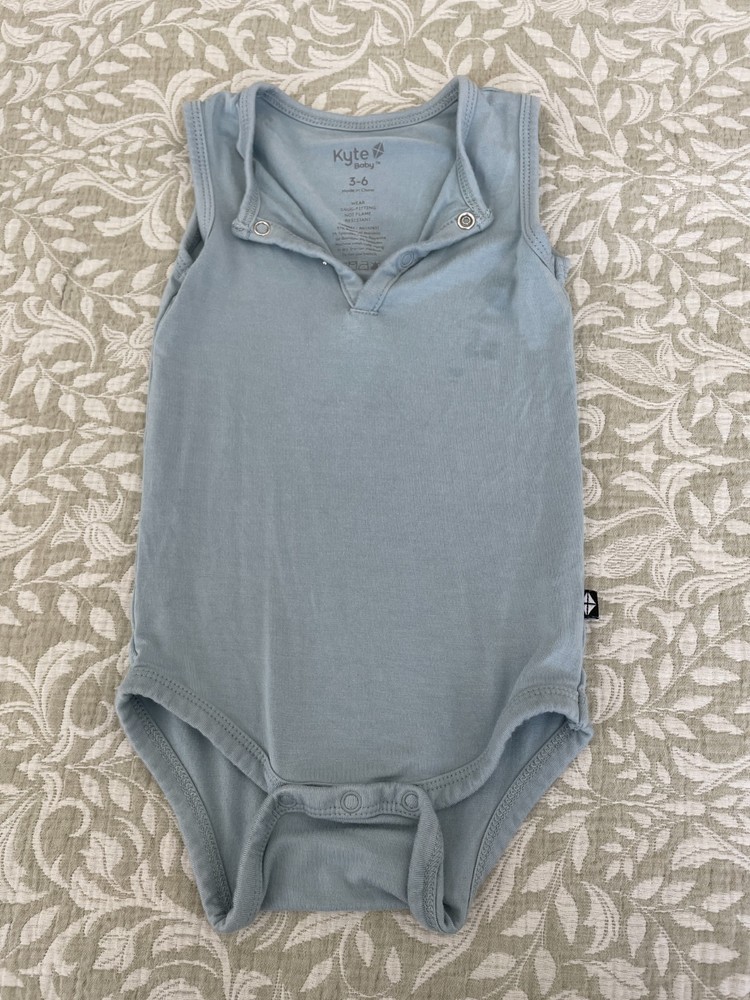 Kyte Baby Bodysuit  Unisex 3-6M Light Blue Snap Tank Henley Bamboo Casual
