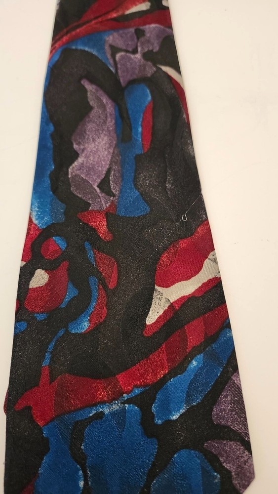 Abstract Silk Milano Tie Handmade with Allover Pattern-image