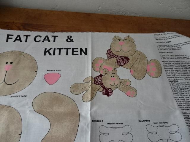Vtg 1 yd CRANSTON cotton fabric- Cut&Sew Panel-FAT CAT & KITTEN-stuffed toy