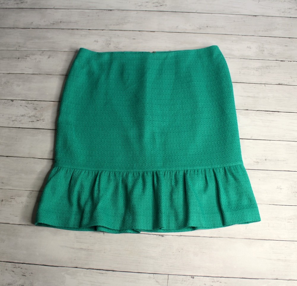 Ann Taylor Petites Women's Green Tweed Skirt Size 12 P Ruffle Career Wear