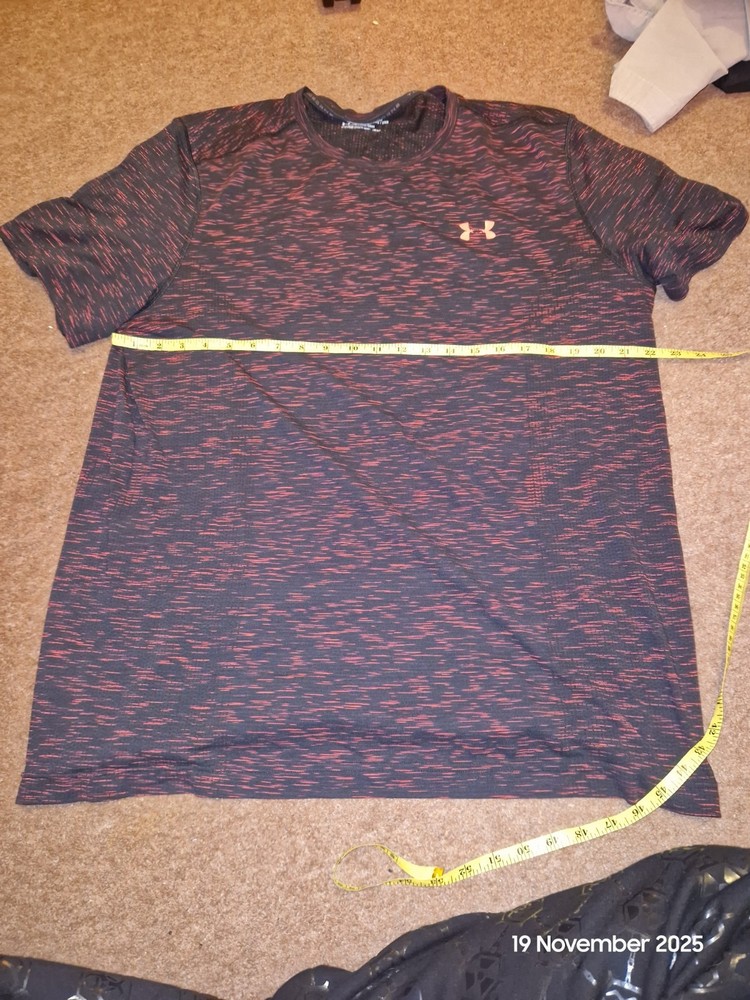 Underarmour Black With Neon Red Training T Shirt 2XL