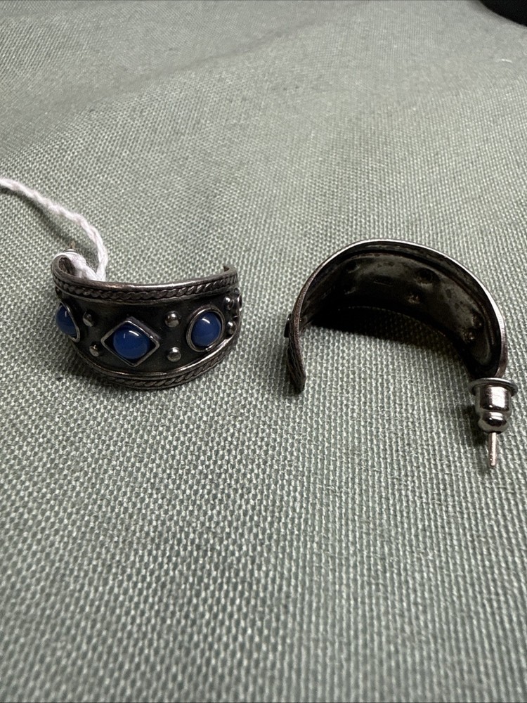 Vintage  Sterling Silver Star Earrings with Blue Cabochons 925