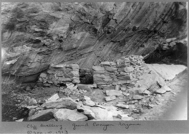 Photo:Cliff dwellings,ladders,pictographs,Grand Canyon,Arizona
