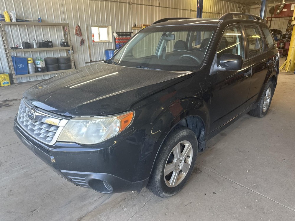 Used Windshield Wiper Motor fits: 2011 Subaru Forester assembly Grade A