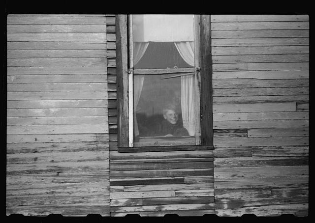 Photo:1930s Child at Window Wooden House Facade