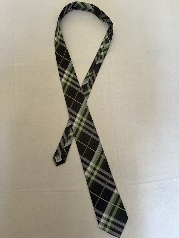 Geoffrey Beene Green-Black Gray Hand Made 100% Silk Men’s Neck Tie Made In China