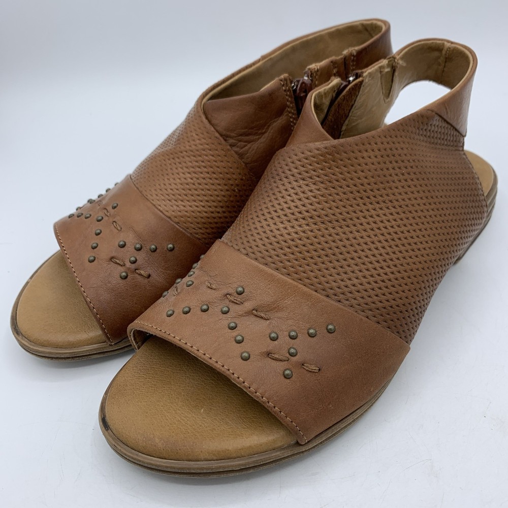 Miz Mooz Women's Size 38 Brown Leather Side-Zip Sandals Darcie Portugal Studded