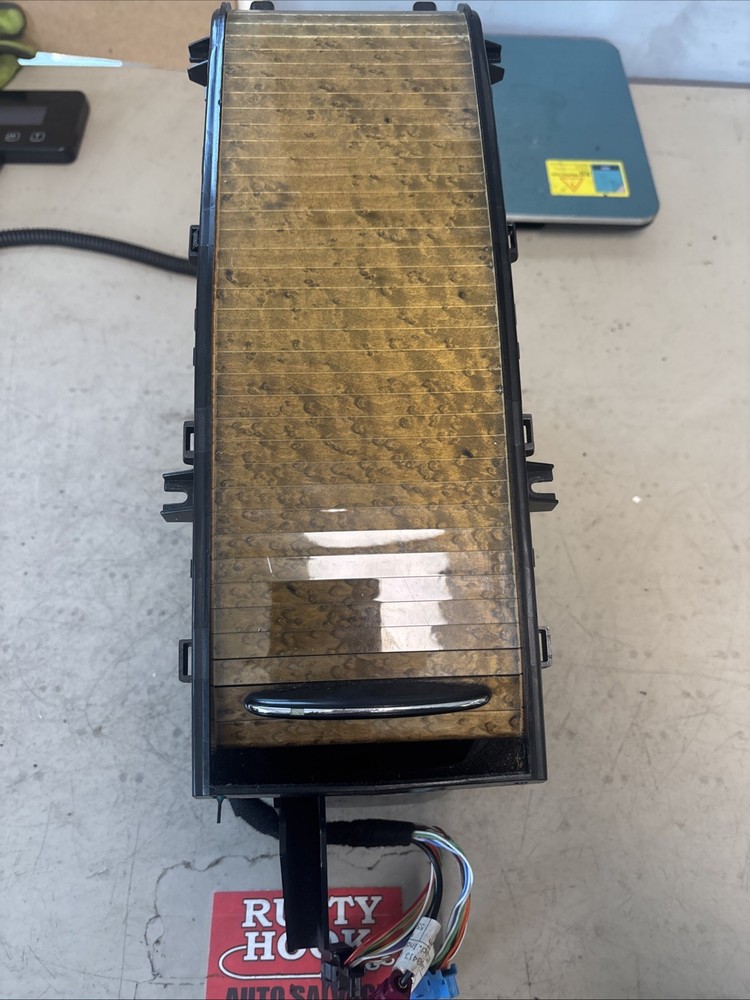 2007 Mercedes-Benz E550 Center Console Arm Rest Storage A2118200413